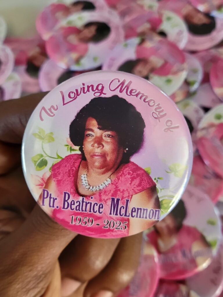 Customized Pin Buttons